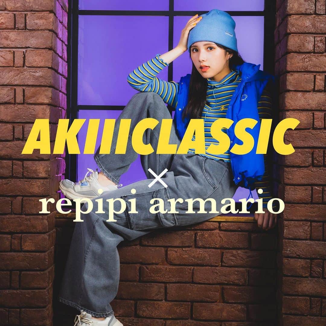 repipi armario(レピピアルマリオ) さんのインスタグラム写真 - (repipi armario(レピピアルマリオ) Instagram)「＼𝗔𝗞𝗜𝗜𝗜 𝗖𝗟𝗔𝗦𝗦𝗜𝗖×𝗿𝗲𝗽𝗶𝗽𝗶𝗮𝗿𝗺𝗮𝗿𝗶𝗼❣️／ ⁡ 大人気❣️韓国発ブランドの アキクラシック @akiiiclassic_japan_official  と、レピピアルマリオのコラボアイテムが発売◎ レピピとのコラボは第３弾目👀❕ ⁡ 今回は、レピピの秋テーマである "ニュートロ"なスタイリングを エモいカラーリングやロゴデザインで 表現したアイテムが登場しました。 ⁡ 韓国ストリートな気分が上がる スペシャルアイテムを ぜひcheckしてね✰✰✰ ⁡ ―――――――――――――――― ⁡ 詳細は画像をタップしてチェック❣️ コメントも待ってます✧︎*。  ⁡ ―――――――――――――――― ⁡ #repipiarmario #レピピアルマリオ  #repipi #レピピ#レピピコーデ #カイレピ#髙橋快空 ちゃん#カイラちゃん #jc #jcブランド ⁡ #akiiiclassic #アキクラシック #アキクラシックジャパン #アキクラ  #コラボアイテム #collaboration  #ニュートロ #韓国ストリート #韓国ストリートファッション #韓国ストリートコーデ #韓国ストリートブランド #ストリートファッション #ストリート系女子 #ストリートコーデ #ダウンベスト #ベストコーデ #秋コーデ #秋服コーデ #秋服」9月3日 18時36分 - repipi_armario