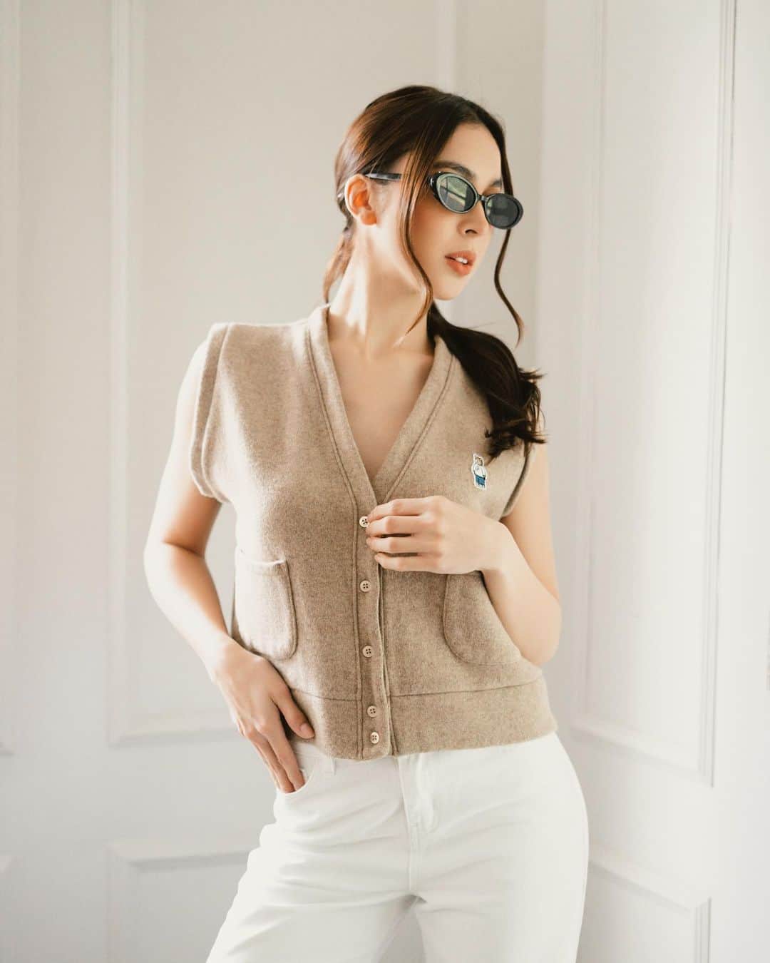 ジュリア バレットのインスタグラム：「This new collection 🧸 @penshoppe」