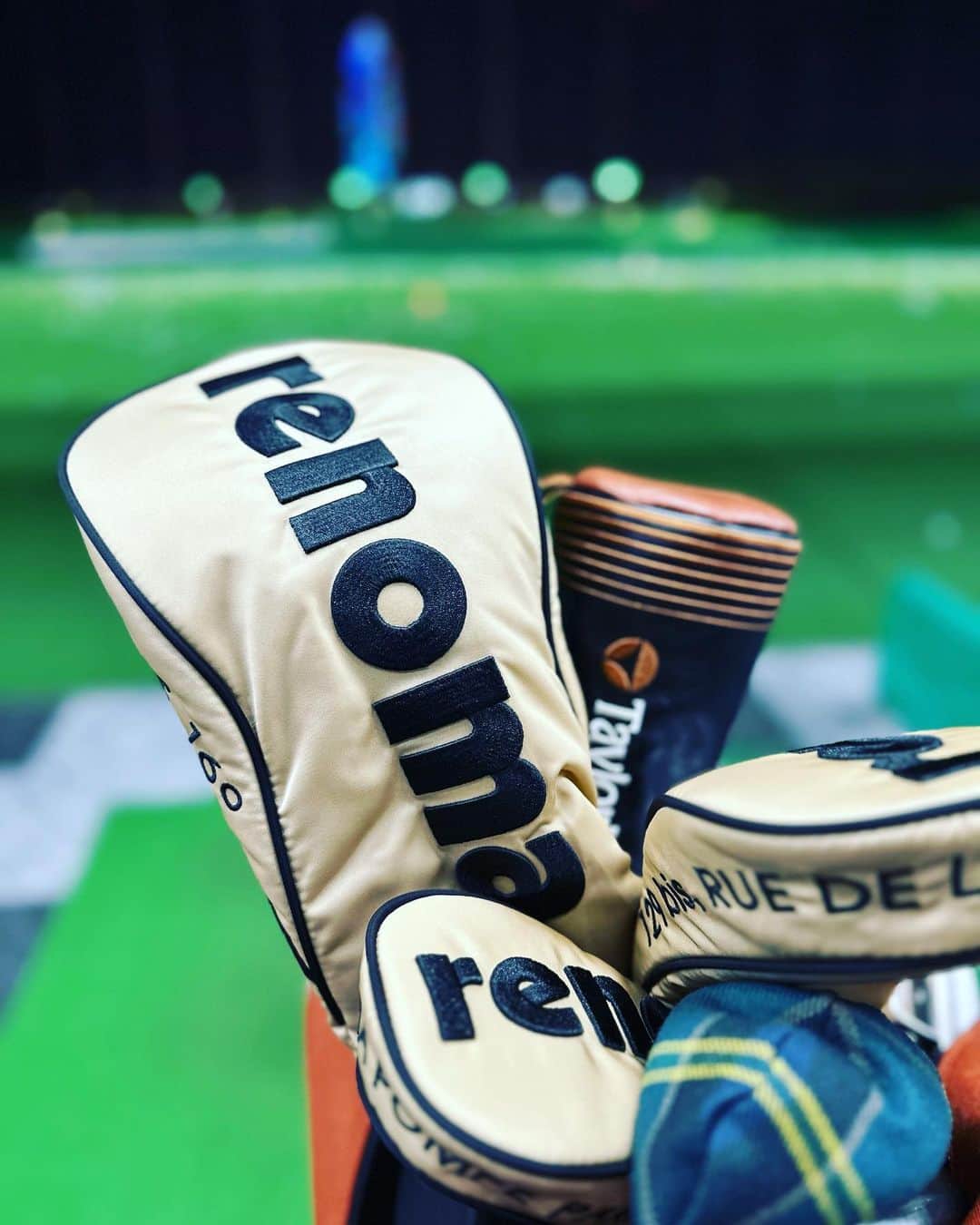 熊谷隆志さんのインスタグラム写真 - (熊谷隆志Instagram)「@renoma_golf_jp  発売まだだが。 新しいヘッドカバーいい！  久しぶりの、葛西。広い。 @anticountryclubtokyo  @tangram_tokyo  @jones_sports_co  バックも。 安定。  夜練がんばりま。」9月3日 19時20分 - takashikumagai_official