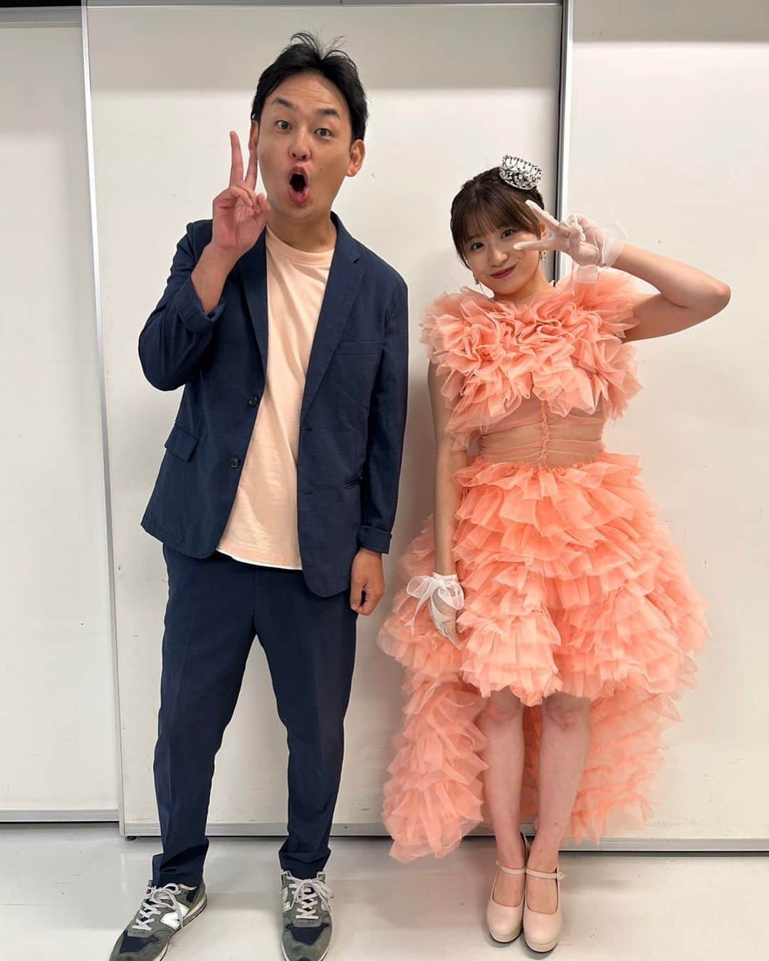 鈴木啓太のインスタグラム：「久しぶりに登場！ 樹々ちゃん！ ライブの盛り上がりがハンパなかった… あの声援が何よりも樹々ちゃんへの プレゼントだったように思います！  今日は最高に盛り上がり、 最高に楽しかったし、 褒められても肯定するの頑張ったから、 帰り道にアイス買って良し！！  #浅倉樹々  #樹々ちゃん  #おめでとう  #天使のような笑顔  #妖精のような眼差し  #石のような肩」