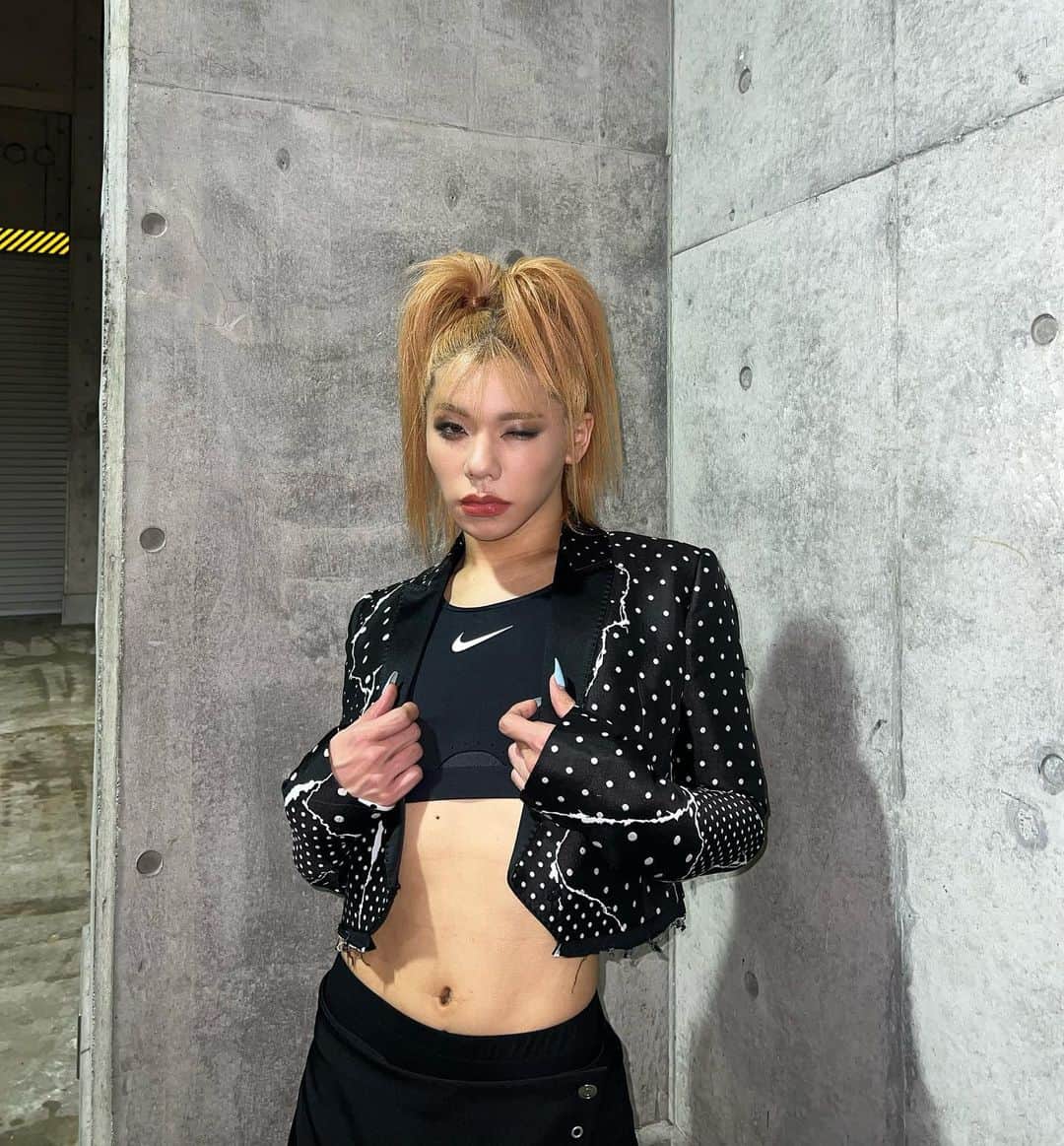 とうあのインスタグラム：「TGCありがとうございました🤍 団扇もボードもめちゃめちゃ沢山ありがとう🩵全部見えたよ🫂💕」