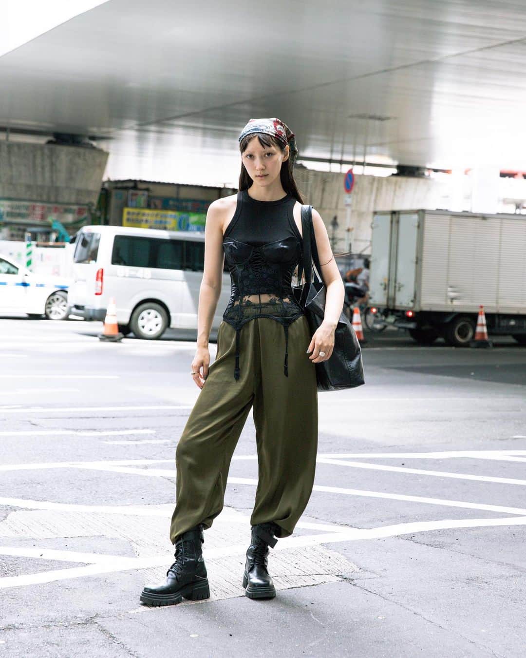 IA（アイエー）のインスタグラム：「#snap  thank you! 🖤  @onokoro0710 @fashionsnapcom @rakutenfwt」