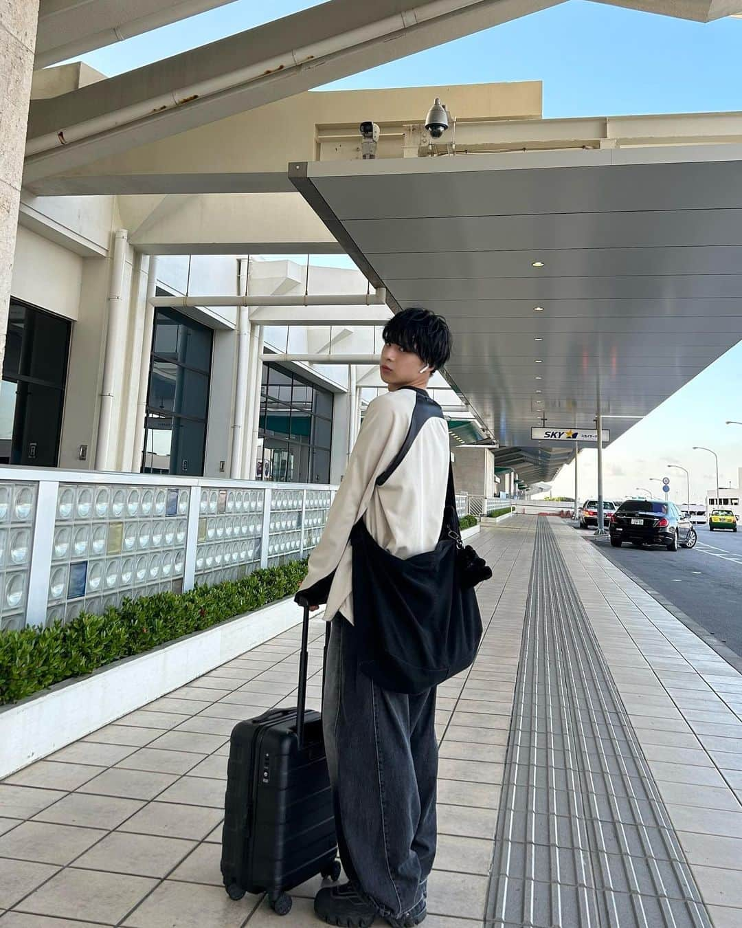 堀内結流さんのインスタグラム写真 - (堀内結流Instagram)「_ airport Okinawa🌺」9月3日 20時14分 - yuiru_supafuru