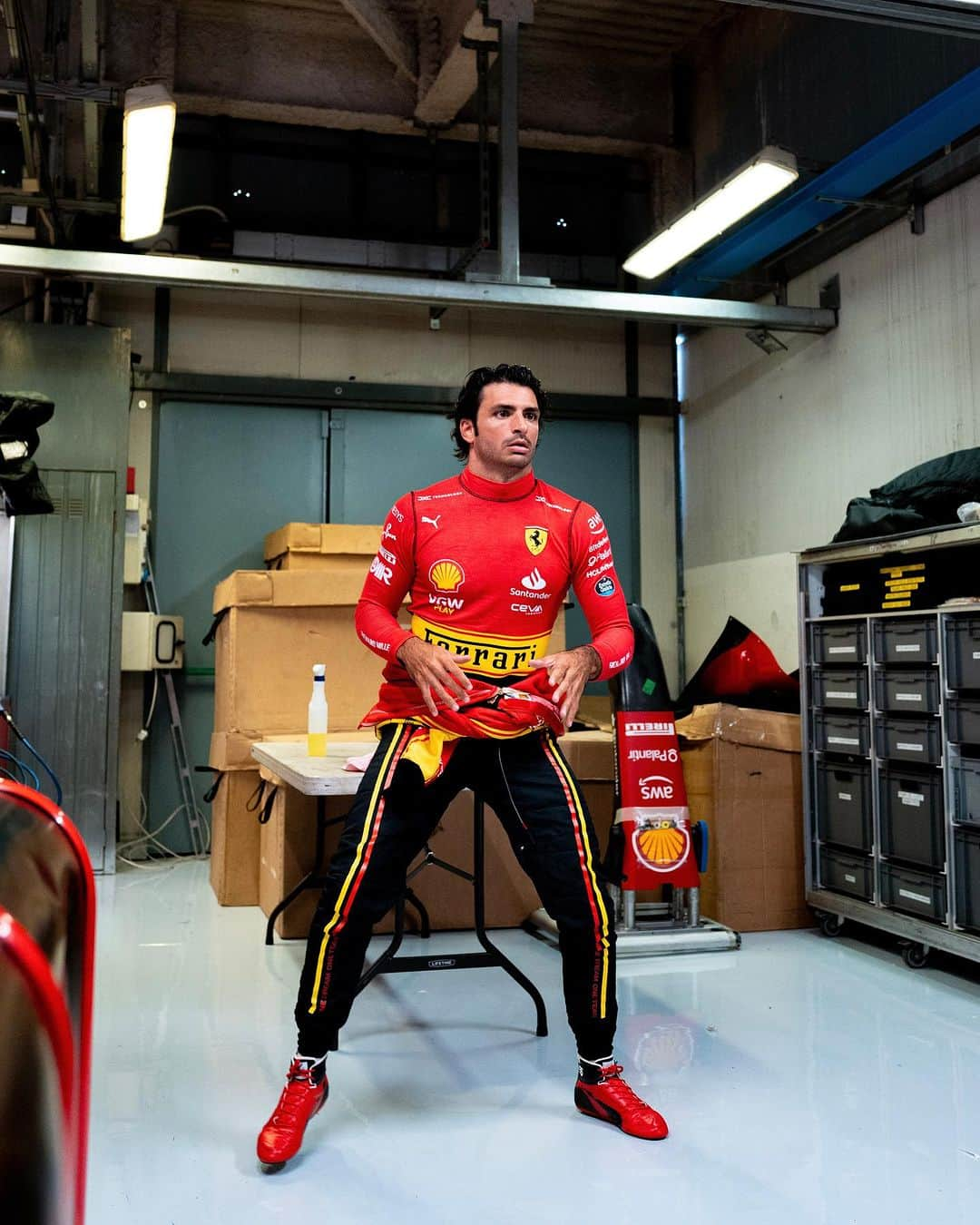 カルロス・サインツJr.さんのインスタグラム写真 - (カルロス・サインツJr.Instagram)「💪🏼 Monza, Tifosi, Let’s race!!  - #carlossainz #ItalianGP」9月3日 20時36分 - carlossainz55