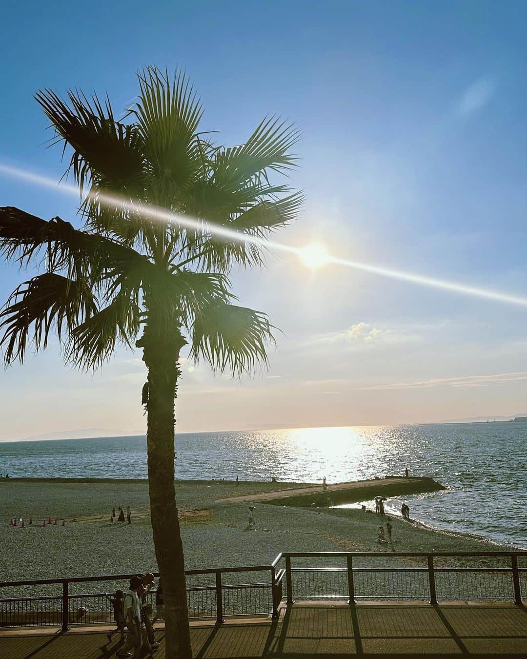 Aiさんのインスタグラム写真 - (AiInstagram)「💙⛵️☀️🤎🍂 気付いたら夏終わる寂し🥺」9月3日 20時54分 - ai_tinker_b