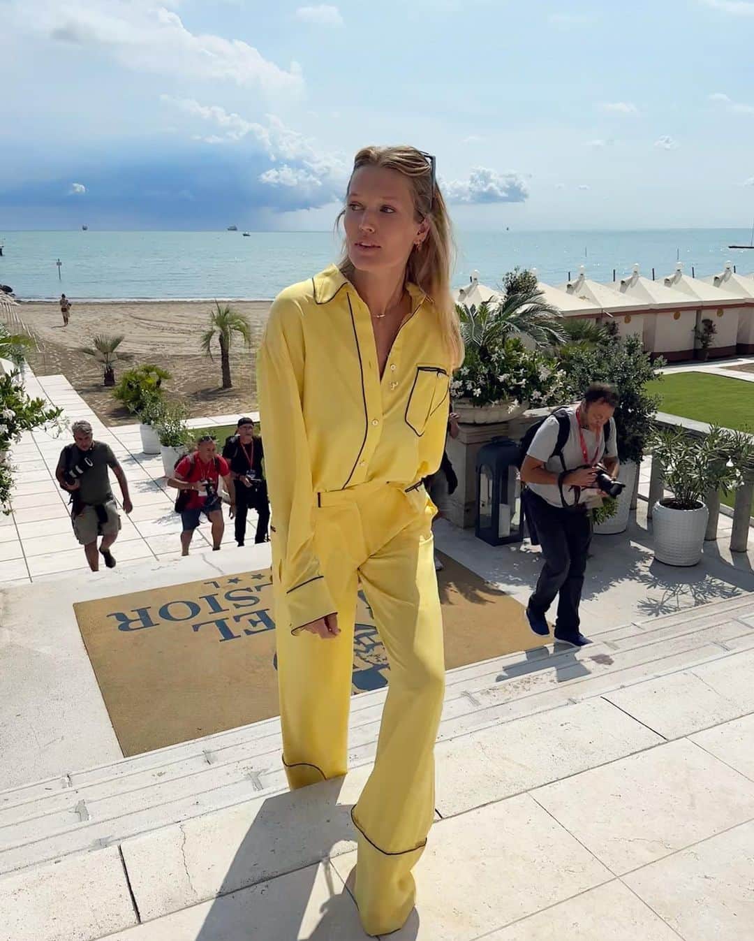 トニ・ガーンのインスタグラム：「A day in Venice 🍋 🍋 🍋」