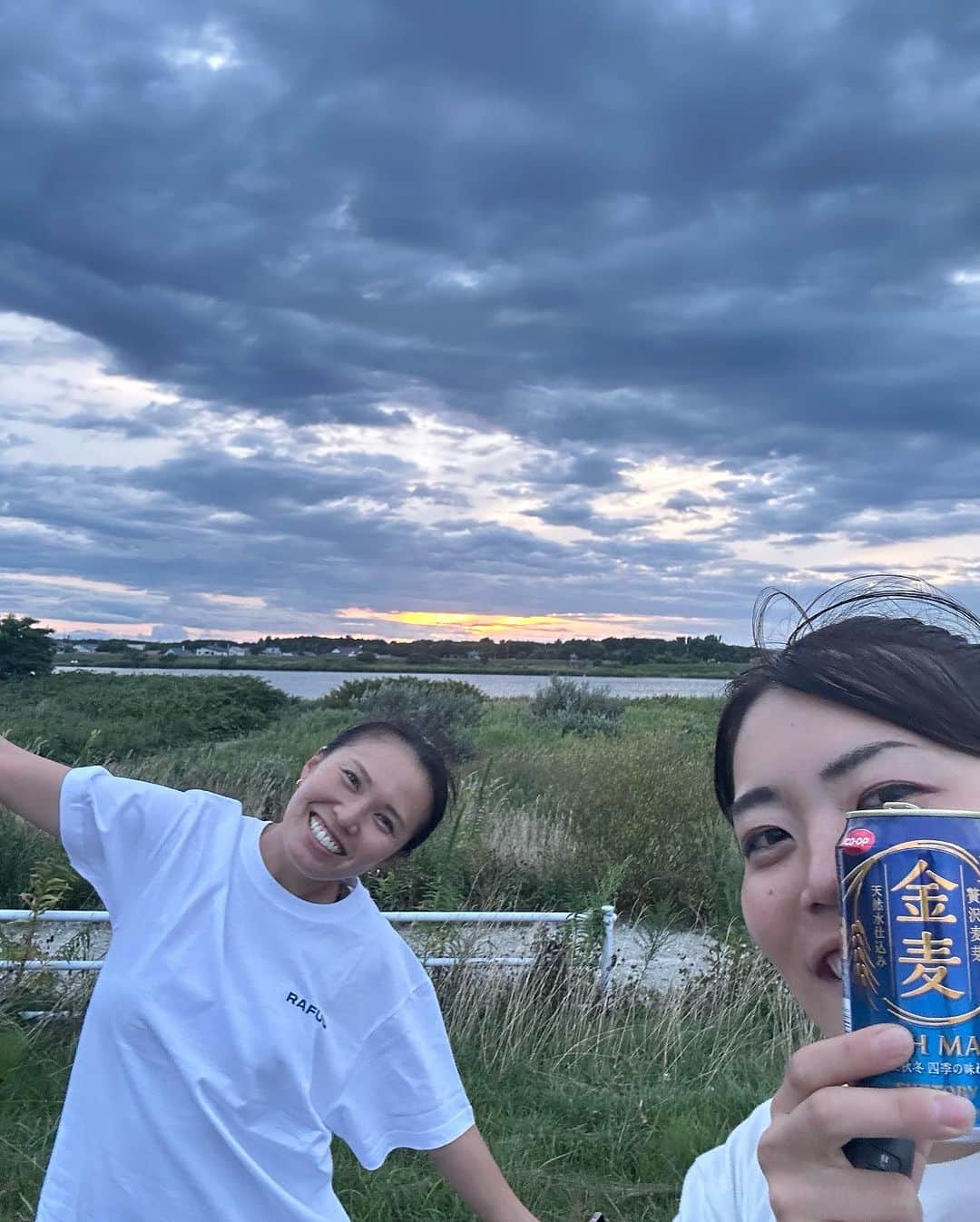 大江光さんのインスタグラム写真 - (大江光Instagram)「8月前半→→→  よく飲んでよく食べて、 たくさん遊んでもらいましたっ  #8月 #北海道の夏 #旭川  #スノーボード女子 #スノボ女子」9月3日 21時14分 - hikaru3.83