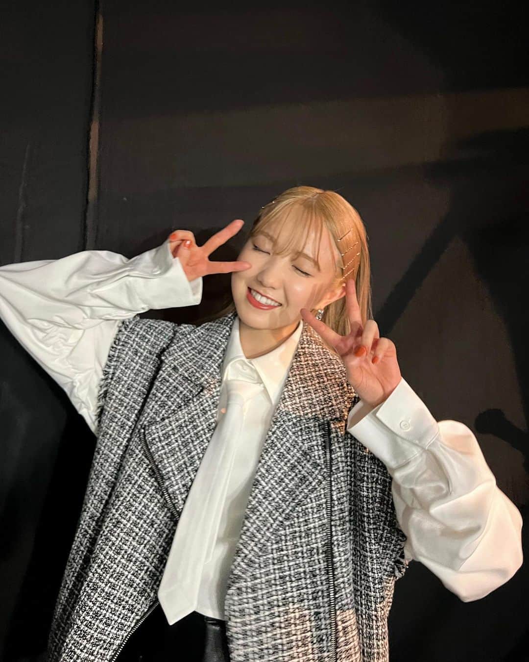 のインスタグラム：「. @tgc_staff ありがとうございました🖤🩶🤍  @shein_japan  @envym_official  @saikyo_ntv」