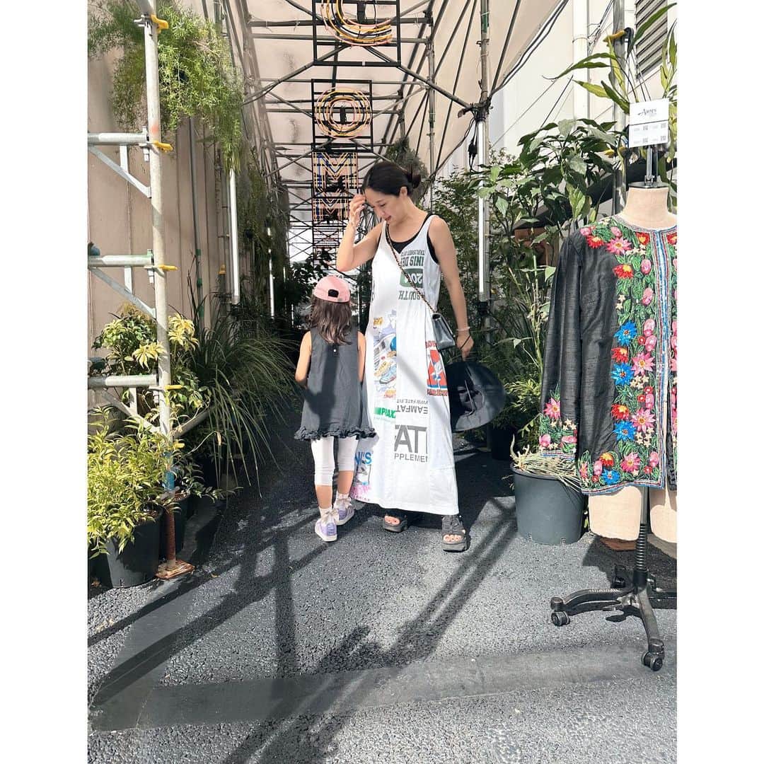 犬山紙子さんのインスタグラム写真 - (犬山紙子Instagram)「様々な古着を組み合わせて作られたsreuのワンピースが楽チンで可愛くてお気に入りです。」9月3日 21時27分 - inuyamakamiko