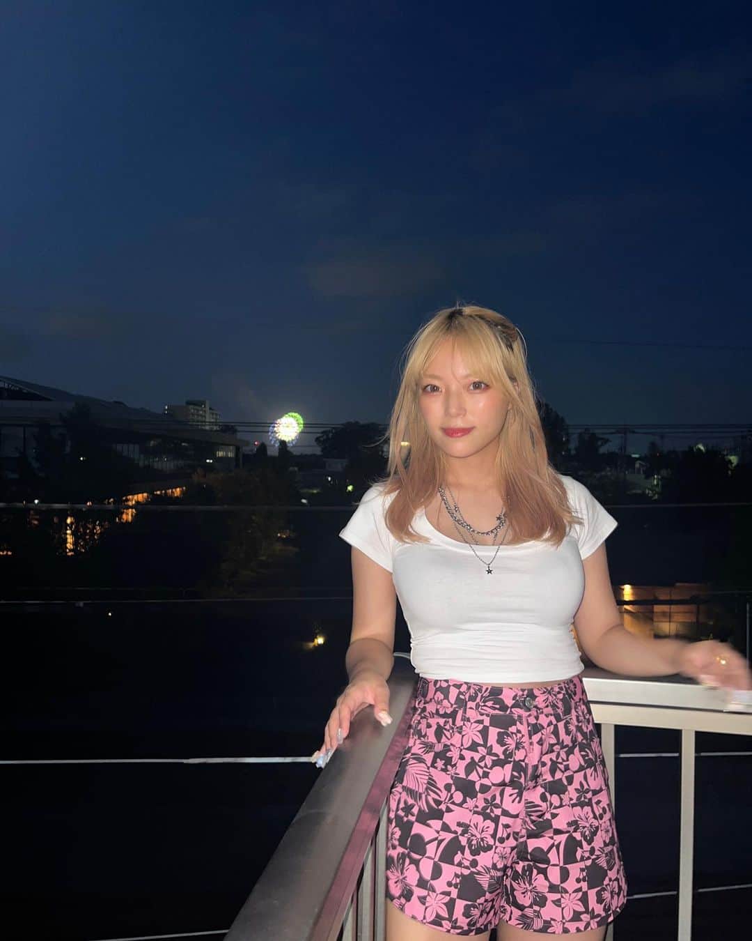 湯上響花のインスタグラム：「҉*\(๑• •๑)/*҉ 打ち上げ花火、今年は2回も見れた😻」