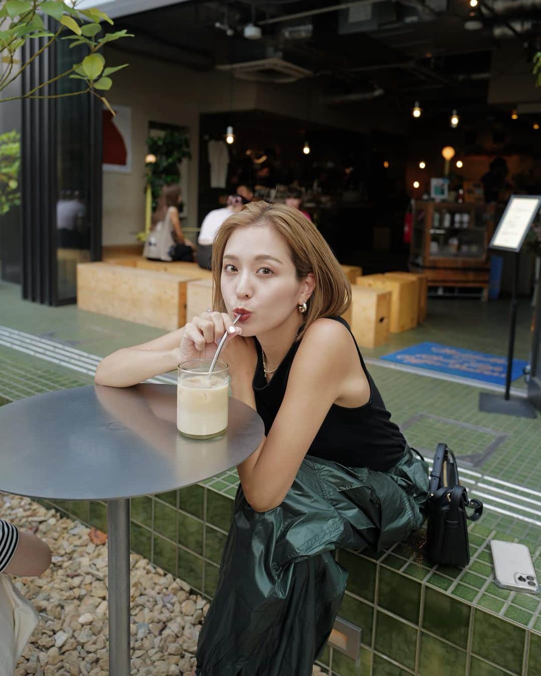 徳永 美乃里さんのインスタグラム写真 - (徳永 美乃里Instagram)「渋谷カフェ☕️♡とたまたま カフェに被ったグリーンこーで🫑♡  虎もテラス歩けたり 楽しそうで良きカフェでしたな☺️💗 洋服もタグ付けしておきました👍🏻」9月3日 21時38分 - tokunaga_minori