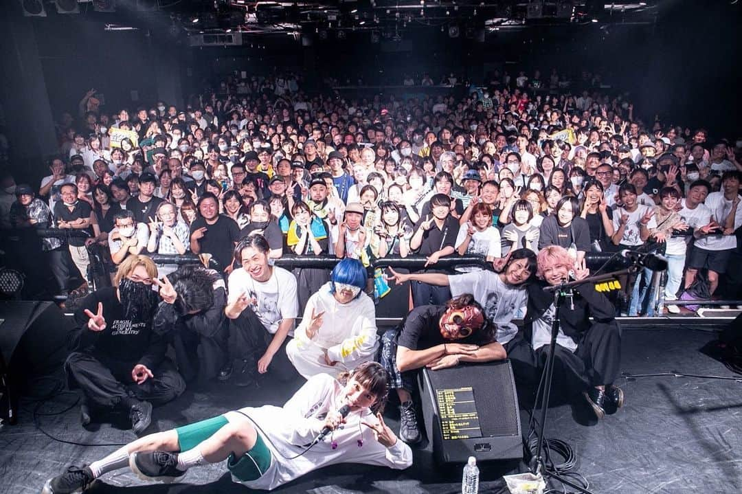 ヒロミ・ヒロヒロさんのインスタグラム写真 - (ヒロミ・ヒロヒロInstagram)「2023.9.1 恵比寿LIQUIDROOM とりこちゃんもう中学生  photo by @kaooochi1226   #tricot_band  #yama  #13周年」9月3日 21時51分 - hrhr522