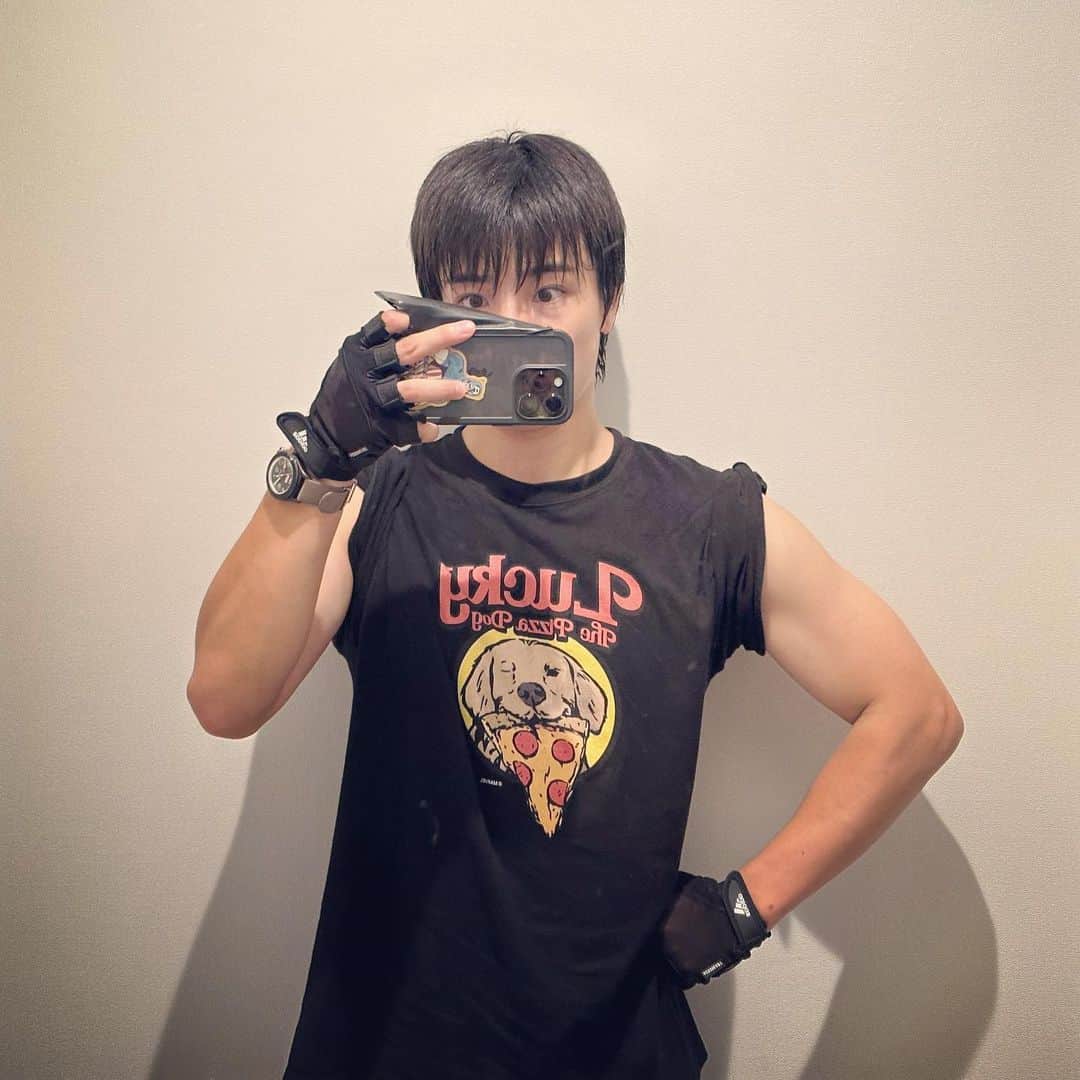 本田剛文さんのインスタグラム写真 - (本田剛文Instagram)「昨日は東京でジムへ！ 設備が整っていた……！！！  #東京 #さすが #大都会 #トレーニング #MARVEL #pizzadog #ボイメン #本田剛文」9月3日 21時53分 - boymen_honda