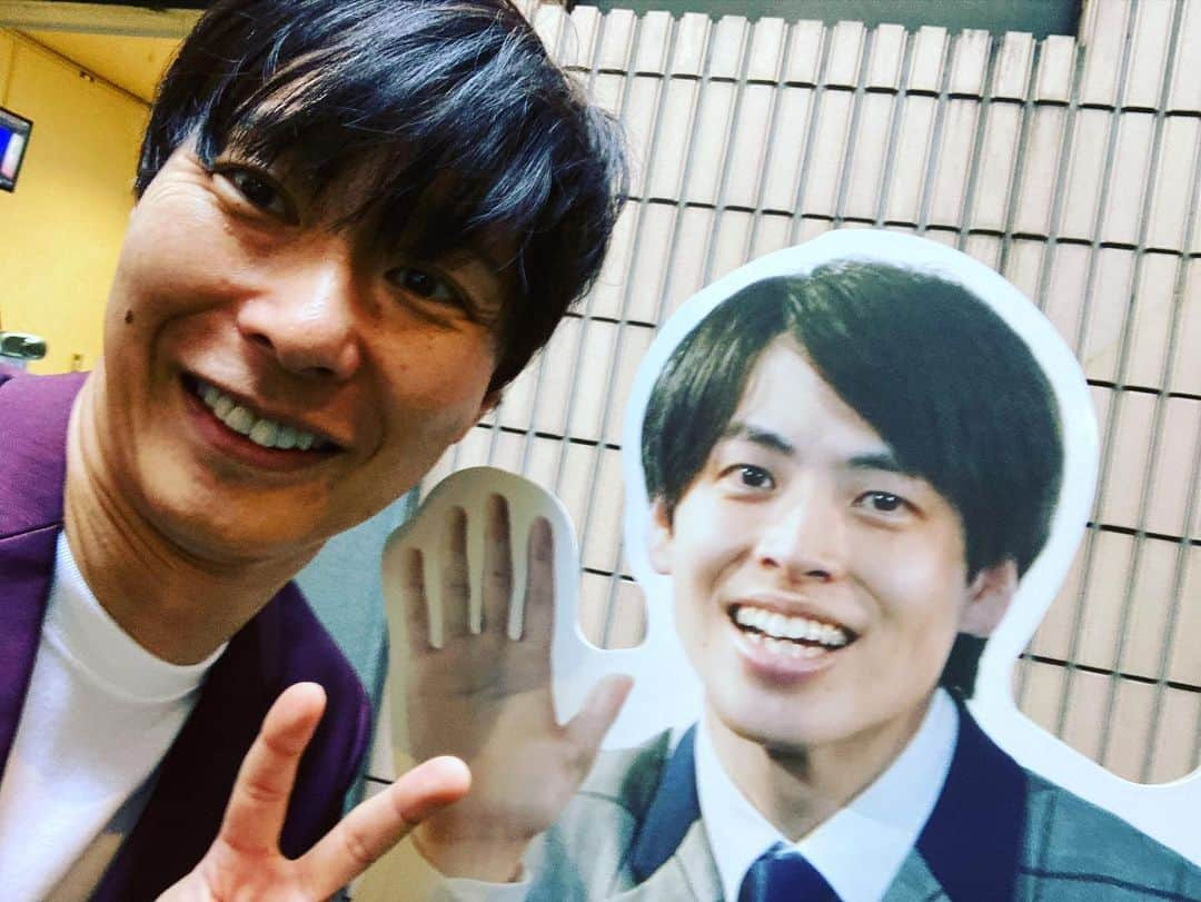 滝沢秀一（マシンガンズ）さんのインスタグラム写真 - (滝沢秀一（マシンガンズ）Instagram)「ケープロのお祭り。近くにいる芸人片っ端から自撮り。楽しかったなー。  #マシンガンズ #滝沢」9月3日 22時02分 - takizawa0914