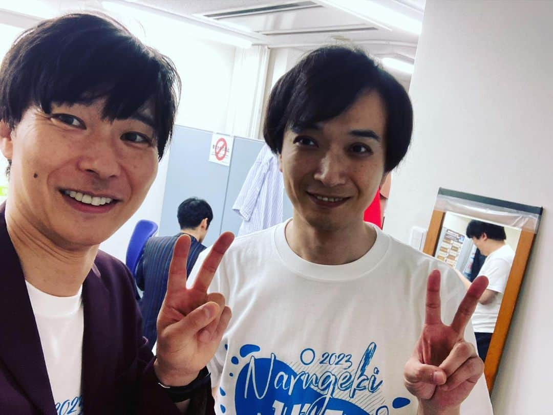 滝沢秀一（マシンガンズ）さんのインスタグラム写真 - (滝沢秀一（マシンガンズ）Instagram)「ケープロのお祭り。近くにいる芸人片っ端から自撮り。楽しかったなー。  #マシンガンズ #滝沢」9月3日 22時02分 - takizawa0914