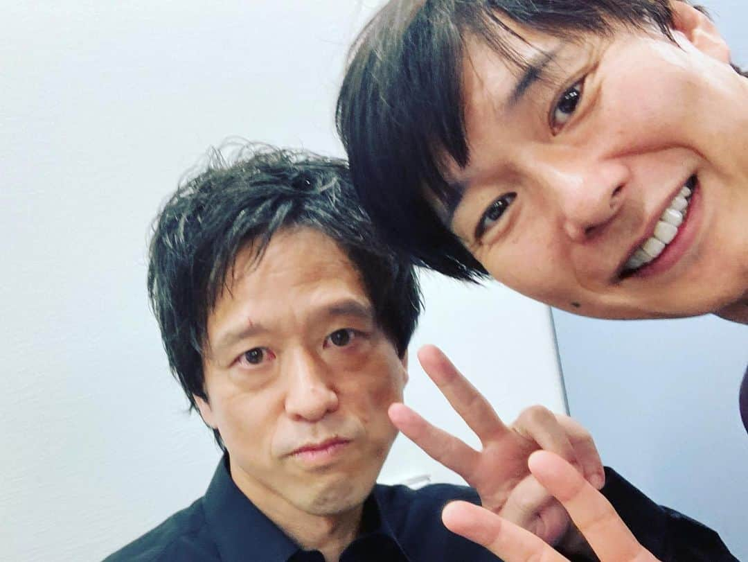 滝沢秀一（マシンガンズ）さんのインスタグラム写真 - (滝沢秀一（マシンガンズ）Instagram)「ケープロのお祭り。近くにいる芸人片っ端から自撮り。楽しかったなー。  #マシンガンズ #滝沢」9月3日 22時02分 - takizawa0914