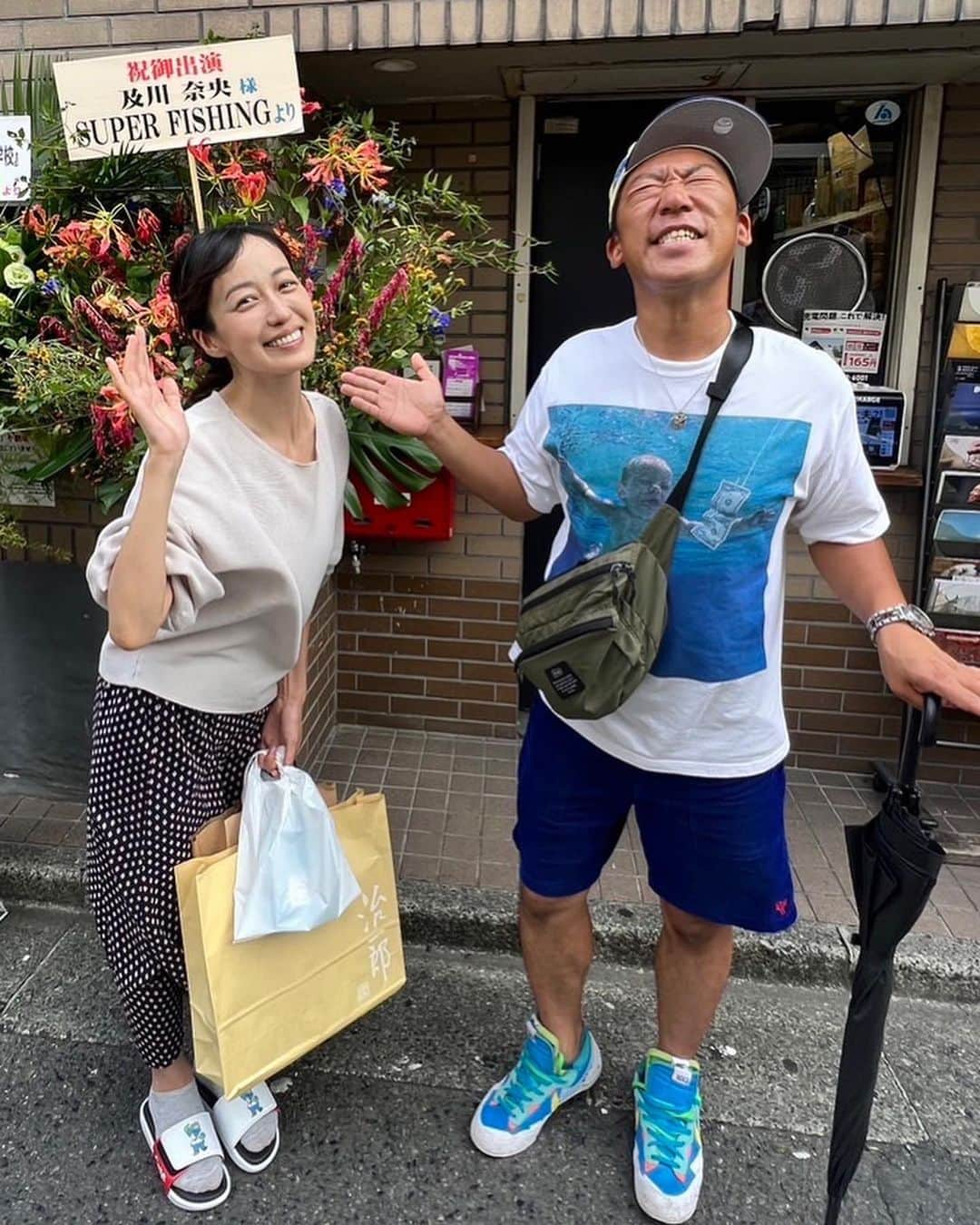 及川奈央さんのインスタグラム写真 - (及川奈央Instagram)「#劇団狼少年 #晩カラ学校 写真はほんの一部ですが、連日超満席で沢山のお客様に御来場いただいています。 本当にありがとうございます！  いよいよラスト1回、 明日も最後まで早川成美として、駆け抜けます！」9月3日 22時02分 - naooikawa