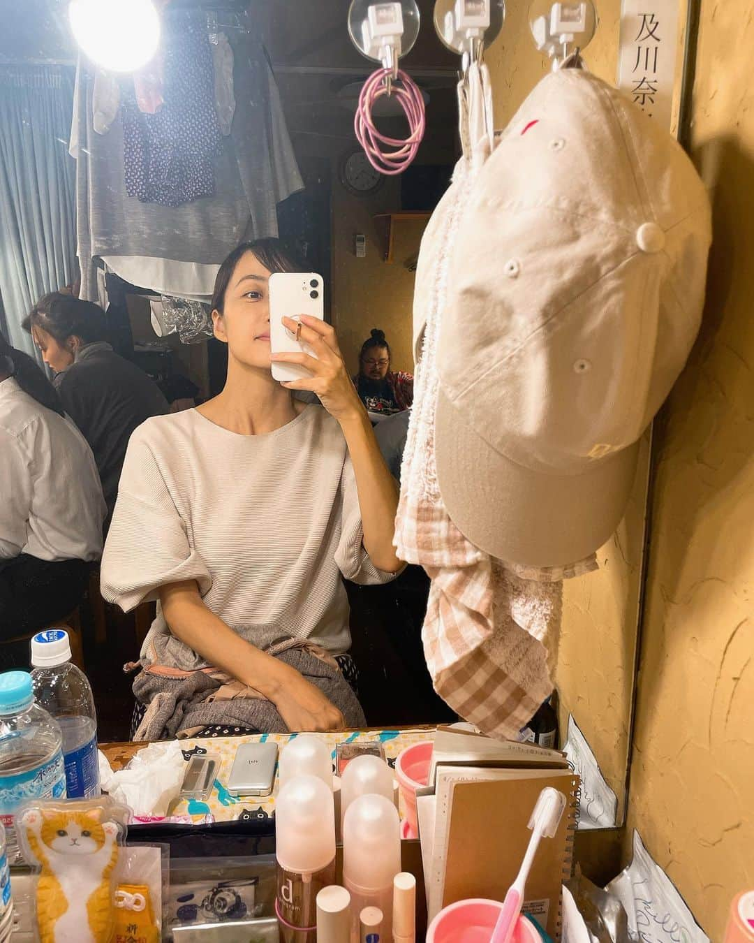 及川奈央さんのインスタグラム写真 - (及川奈央Instagram)「#劇団狼少年 #晩カラ学校 写真はほんの一部ですが、連日超満席で沢山のお客様に御来場いただいています。 本当にありがとうございます！  いよいよラスト1回、 明日も最後まで早川成美として、駆け抜けます！」9月3日 22時02分 - naooikawa