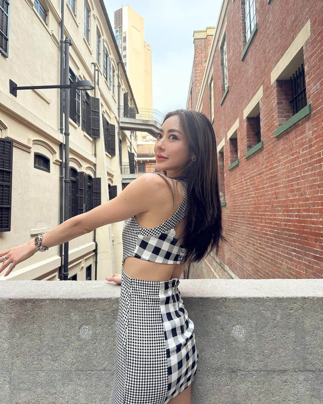 松岡李那のインスタグラム：「いろいろ😇🌈」