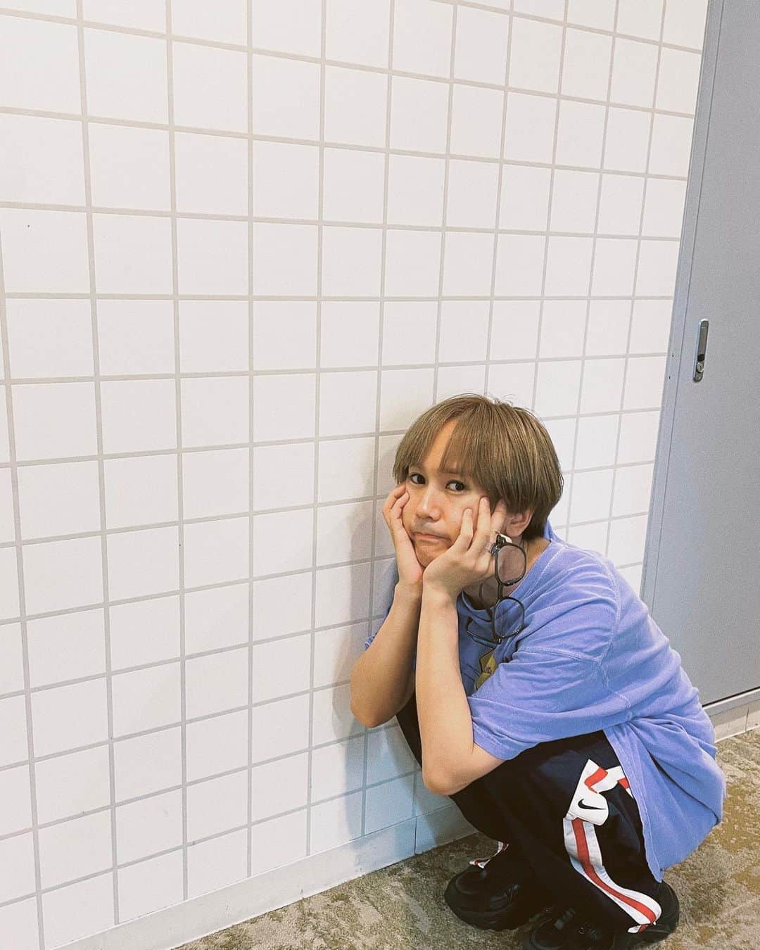 末吉9太郎のインスタグラム：「ラジオだ〜」