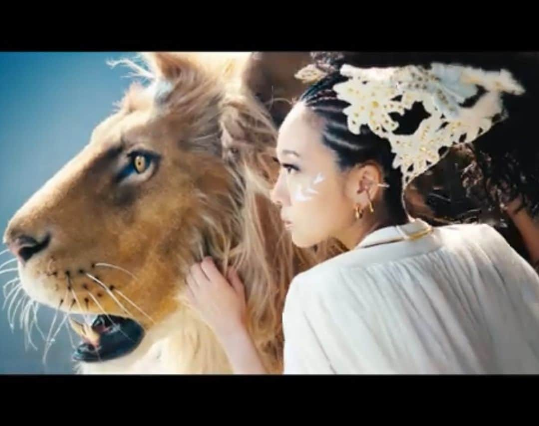 千吉良恵子のインスタグラム：「#MISIA #傷だらけの王者 #ミュージックビデオ  #YouTube #mv #RockonSociaClub #ラグビー #テーマソング #makeup #千吉良恵子 @chigirakeiko」