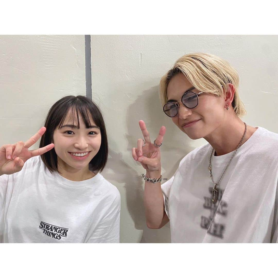 田牧そらさんのインスタグラム写真 - (田牧そらInstagram)「.  つなさんとも会えました！  リュウソウジャーでご一緒してから3年以上経っているのに、今でも可愛がっていただいています！  バタバタしすぎていて、帰る10秒前くらいに偶然会えて、この写真を撮っていただきました！ 本当にありがとうございます。  また会おうねメルトくん🐟  #TGC #リュウソウジャー #綱啓永 さん #田牧そら」9月4日 8時00分 - sora_tamaki_official