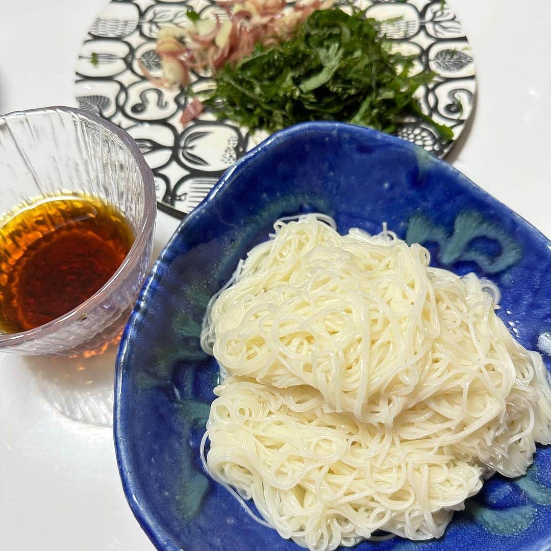 のインスタグラム：「正解は！  そうめんと焼きそば。  入院中は、ほぼ毎食白飯だったので麺が欲してます。  お昼はパスタを食べる予定！！  @yumiko_hotta  @t_hearts2020  #堀田祐美子 #yumikohotta  #prowrestling  #プロレス #womansprowrestling  #女子プロレス  #hearts82 #thearts  #そうめん #焼きそば」