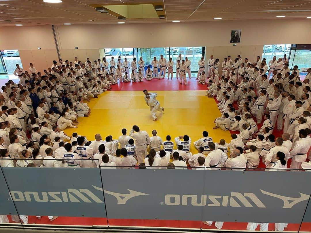 海老沼匡のインスタグラム：「Stage Mizuno in Toulouse and Bordeaux 🥋🇫🇷  #Judo #Mizuno #Toulouse #Bordeaux🍷  merci🇫🇷  @mizunojudo  1-3th September」