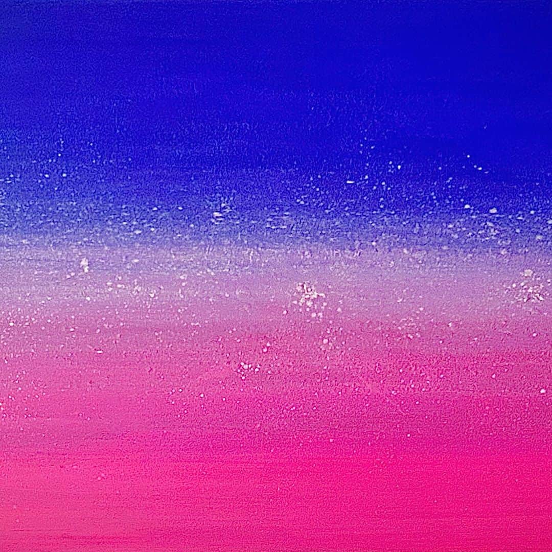 澤田友美のインスタグラム：「. incline blue/Lemurian grow . 🎨 . .  #serenite #lemuria #lemurian #crystalart#painting #spiritualart #art #magichour #awakening #galaxy #milkyway#magichour」