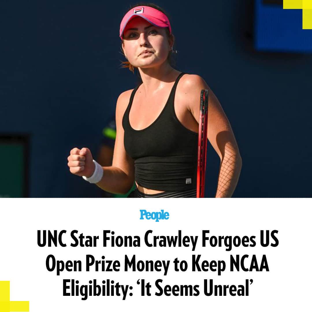 People Magazineさんのインスタグラム写真 - (People MagazineInstagram)「Fiona Crawley is staying motivated after her run at the US Open, despite forgoing over $80,000 in prize money to keep her NCAA eligibility.  Reaching the main draw of the US Open allowed Crawley to collect $81,000 in prize money, according to The News & Observer, which the University of North Carolina at Chapel Hill athlete will not collect.  “I would never take the money and never risk my eligibility, but I worked my butt off this week and it seems unreal that there are football and basketball players making millions in NIL deals, and I can’t take the money that I worked so hard for,” she said, per the outlet.  More on this in our bio link. | 📷: AP」9月4日 2時30分 - people