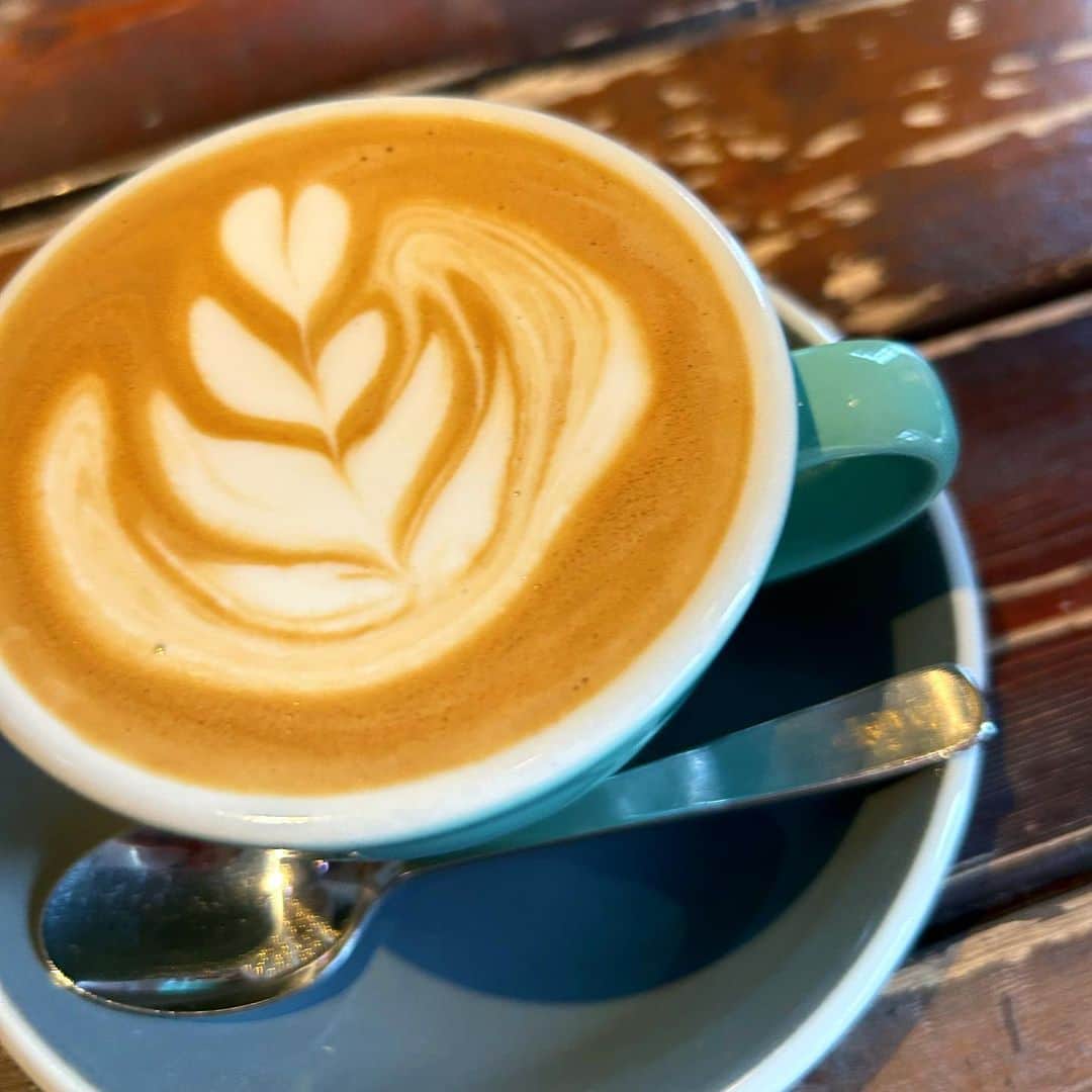 間瀬遥花さんのインスタグラム写真 - (間瀬遥花Instagram)「. Latte time☕️🌿 . . . #unlimitedcoffee #unlimitedcoffee #coffeetime #coffee #coffeeholic #coffeeshop #coffeelovers #coffeelover #coffeeaddict #latte #latteart #latteartgram #lattegram #コーヒー #押上コーヒー #押上 #押上カフェ #押上グルメ #コーヒータイム #コーヒー屋 #コーヒー屋さん #ラテ #ラテアート」9月4日 21時00分 - maseharu_929