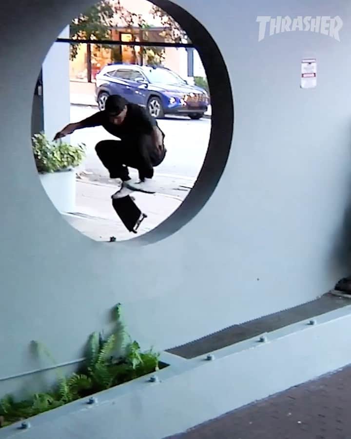 スラッシャーのインスタグラム：「✨ @bradcromer works his magic in the @hufworldwide FOREVER full-length 📺 🎬 @tylersmolinski」