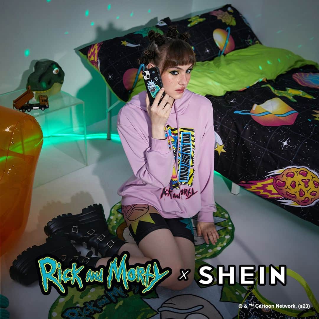 SHEINのインスタグラム：「Wubba lubba dub dub!  Join the multiverse fashion trend with the Rick and Morty x SHEIN Collection  #rickandmortyXSHEIN #SHEINCollabs #SHEIN #rickandmorty  *P.S. Only available on US/CA/MX/BR/CL/MY/TH/PH/SG/JP/TW/ASIA/AU/NZ/ZA/IL/AR/BH/OM/KW/QA/SA/UAE/MA/EG/UK/FR/DE/IT/ES/NL/PL/PT/SE/CH/EUR/EUQS/VN」