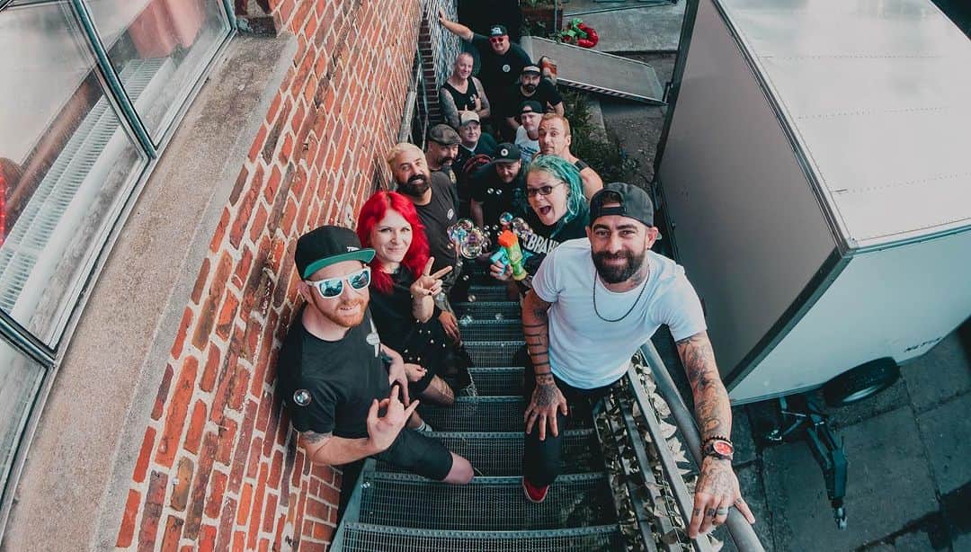 Zebraheadのインスタグラム：「The team on the last Europe trip was next level!  Thanks for keeping us going guys!!!」