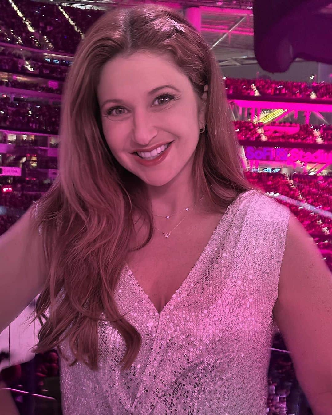のインスタグラム：「When you go see Beyoncé and she literally FLOATS OUT OF THE STADIUM. #AllHail #Renaissance」