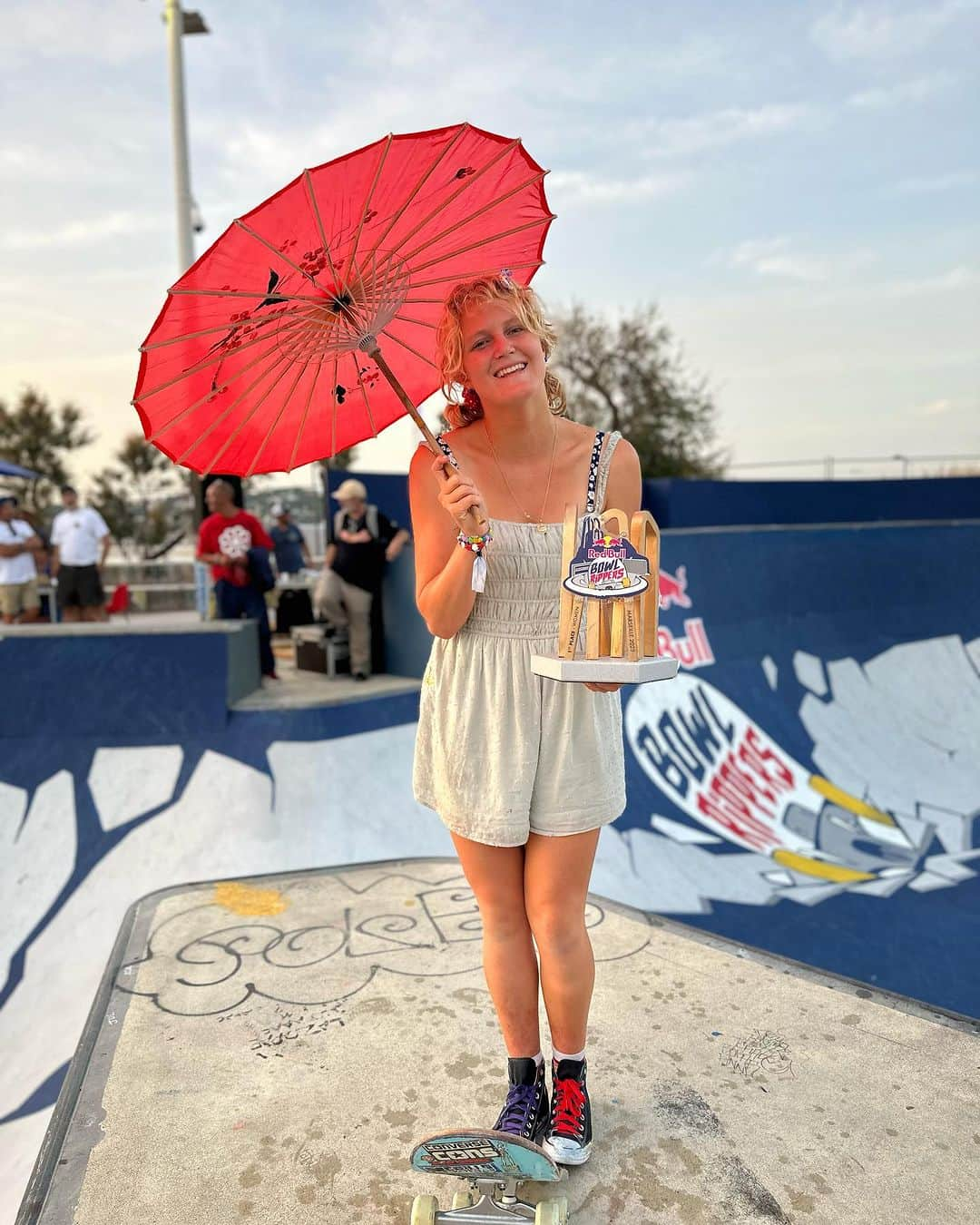 ブライス・ウェットシュタインさんのインスタグラム写真 - (ブライス・ウェットシュタインInstagram)「🏆 @brycewettstein 2023 Women's Red Bull Bowl Rippers Champ! Watch our stories for more coverage. #redbullbowlrippers」9月4日 6時57分 - brycewettstein