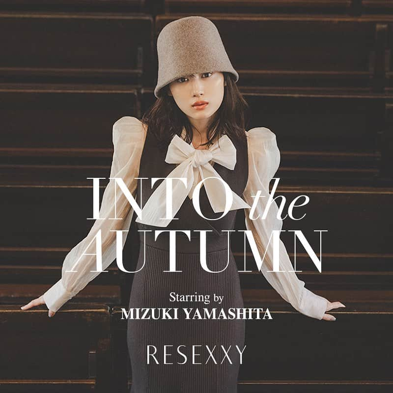 RESEXXYさんのインスタグラム写真 - (RESEXXYInstagram)「乃木坂46 山下美月が纏う RESEXXY 2023 Autumn Collection ⁡ INTO the AUTUMN ⁡ 気持ちを秋ムードに一新させてくれるスタイリングが詰まった今秋のコレクション。 RESEXXYらしい美シルエットで、纏うだけでワンランク上の着こなしが叶います。 ⁡ ⁡ RUNWAY channel / ZOZOTOWNでは 掲載商品の先行販売中！ ⁡ 店舗入荷情報はinstgramをcheck！ またはお近くの店舗スタッフまでお問い合わせ下さい。 ⁡ ⁡ #resexxy #resexxy_official #リゼクシー #山下美月 #乃木坂46」9月4日 17時16分 - resexxy_official