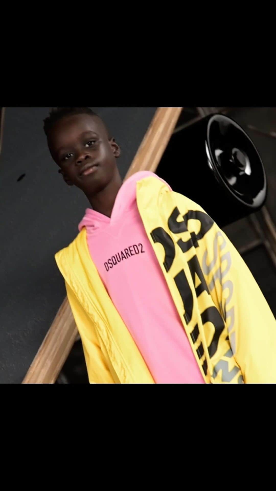 のインスタグラム：「Keep your comfort levels topped up with Dsquared2’s #SPORTEDTN08  Shop the collection now on Dsquared2.com   Captured by @patricebrylla  #DSQUARED2  #D2KIDS」
