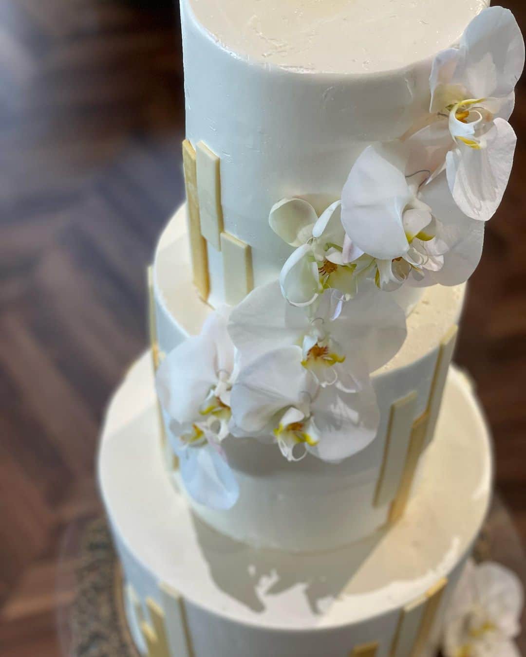 マリエール山手さんのインスタグラム写真 - (マリエール山手Instagram)「• • ⚪︎ ◯  Wedding cake  ◯ ⚪︎ •  「marriageに#yell を」 マリエールスタッフは皆様の結婚を応援しております \皆さまの写真投稿お待ちしております💍/  @marriyell_yamate をフォローして 『#マリエール山手 』のタグをつけて ステキなお写真をアップしてくださいね . . . ✔︎関連アカウント . 🕊結婚式の全てをまるごと学べるアカウント 【 @bon_marri 】 . 👗衣裳専門アカウント 【 @blancdolce 】 . . . #名古屋  #八事 #結婚式場  #結婚式レポ #プレ花嫁 #プレ花嫁準備 #愛知プレ花嫁  #プレ花嫁さんと繋がりたい  #東海プレ花嫁 #東海花嫁  #名古屋プレ花嫁 #名古屋花嫁 #wedding #bridal #weddingdress #bouquet #weddingphotography #weddingphoto   #ゼクシィ花嫁 #ブライダルフェア #ガーデンウェディング」9月4日 18時05分 - marriyell_yamate