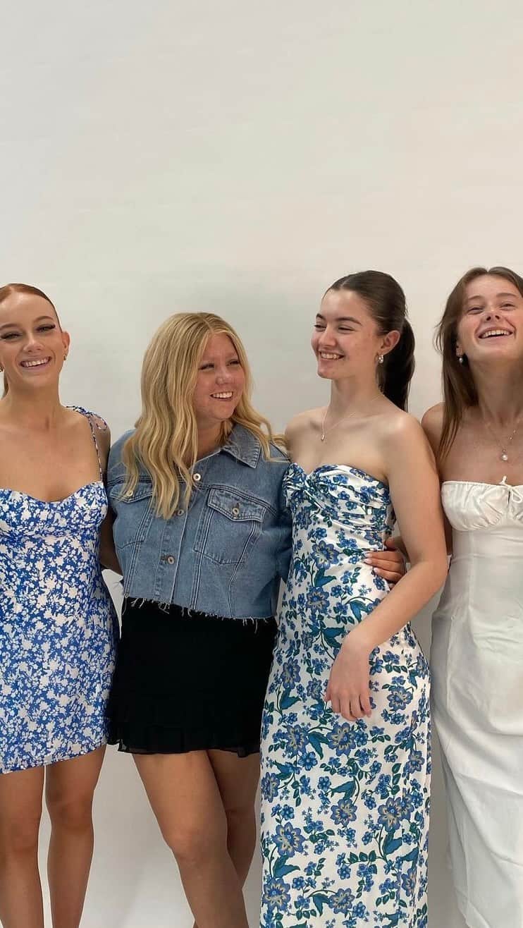 Beginning Boutiqueのインスタグラム：「Over the weekend, we held a special 18th birthday for Hollie in our Showroom with some of her closest friends! It was so lovely to spend the day getting to know the girls and treat them to some of their fave BB pieces 🩷」