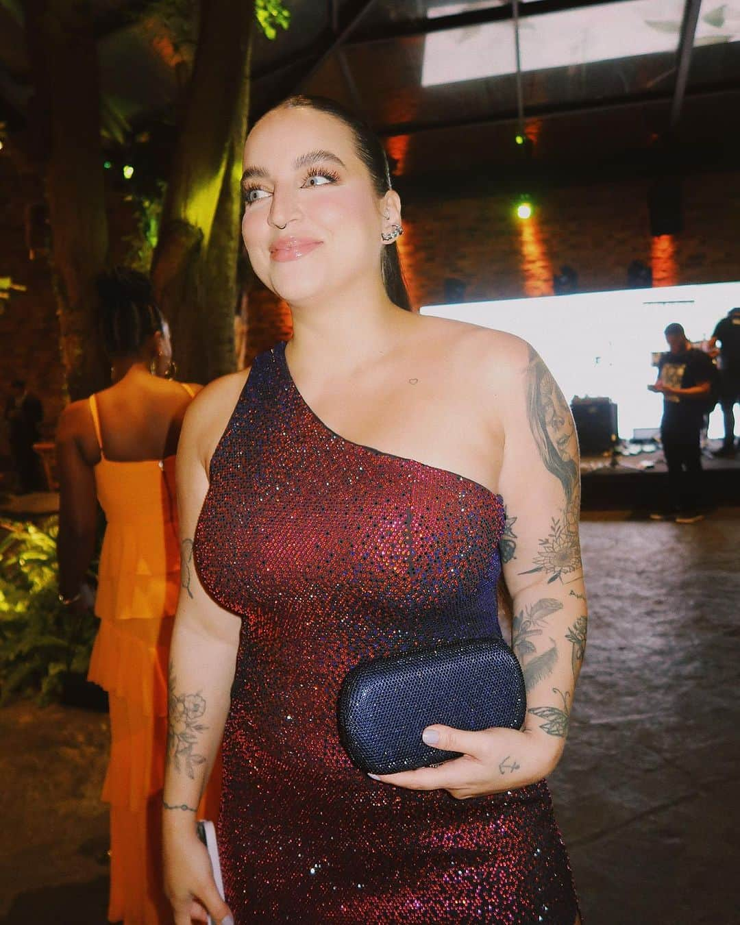 Bruna Unzuetaさんのインスタグラム写真 - (Bruna UnzuetaInstagram)「Look do casório de ontem ❤️ mto apaixonada nesse vestido, foi só elogios na festa e só poderia ser @fabianamilazzo 🥰」9月4日 10時02分 - boounzueta