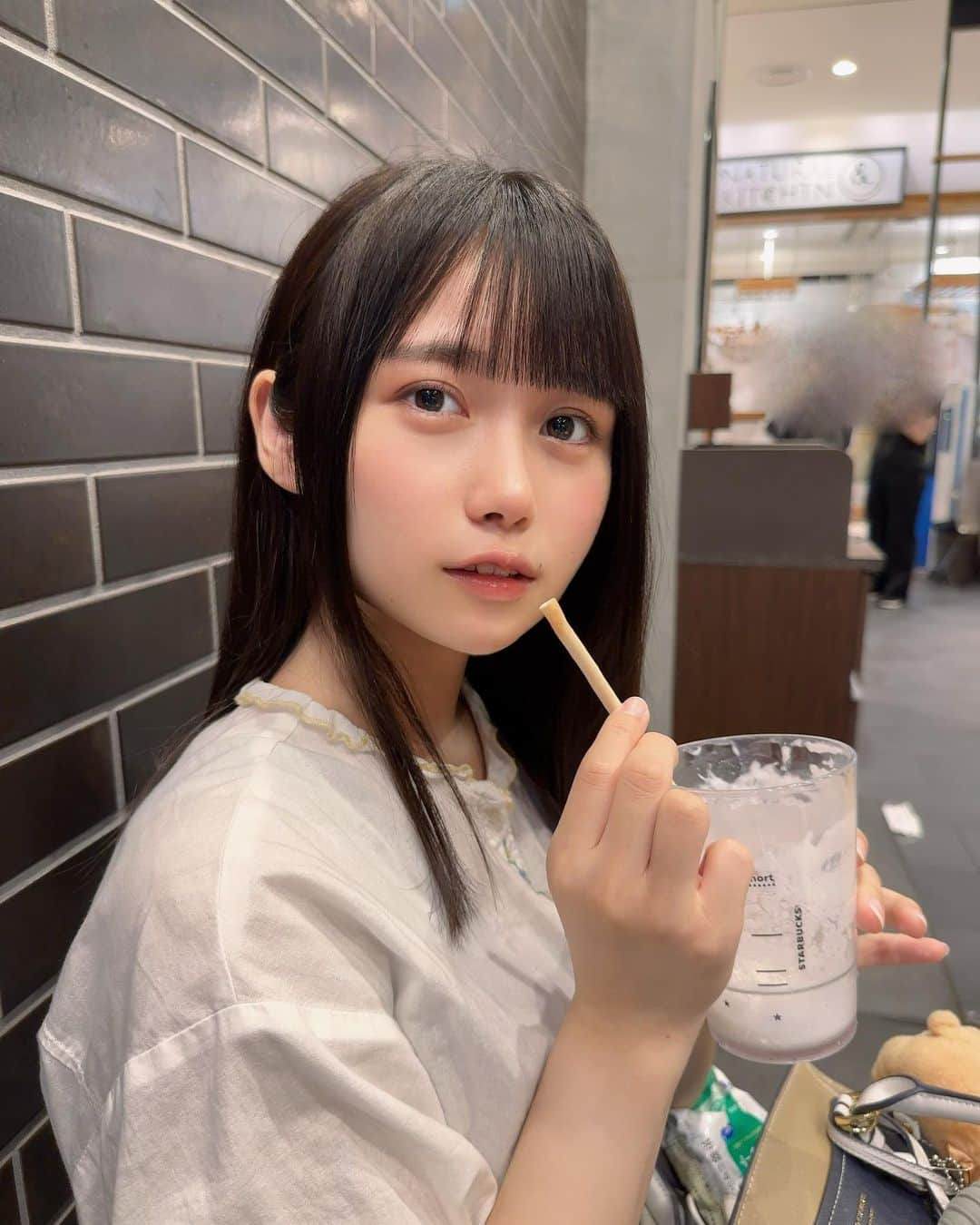 葵音琴さんのインスタグラム写真 - (葵音琴Instagram)「スタバ🥛」9月4日 10時13分 - tsukiato_neko