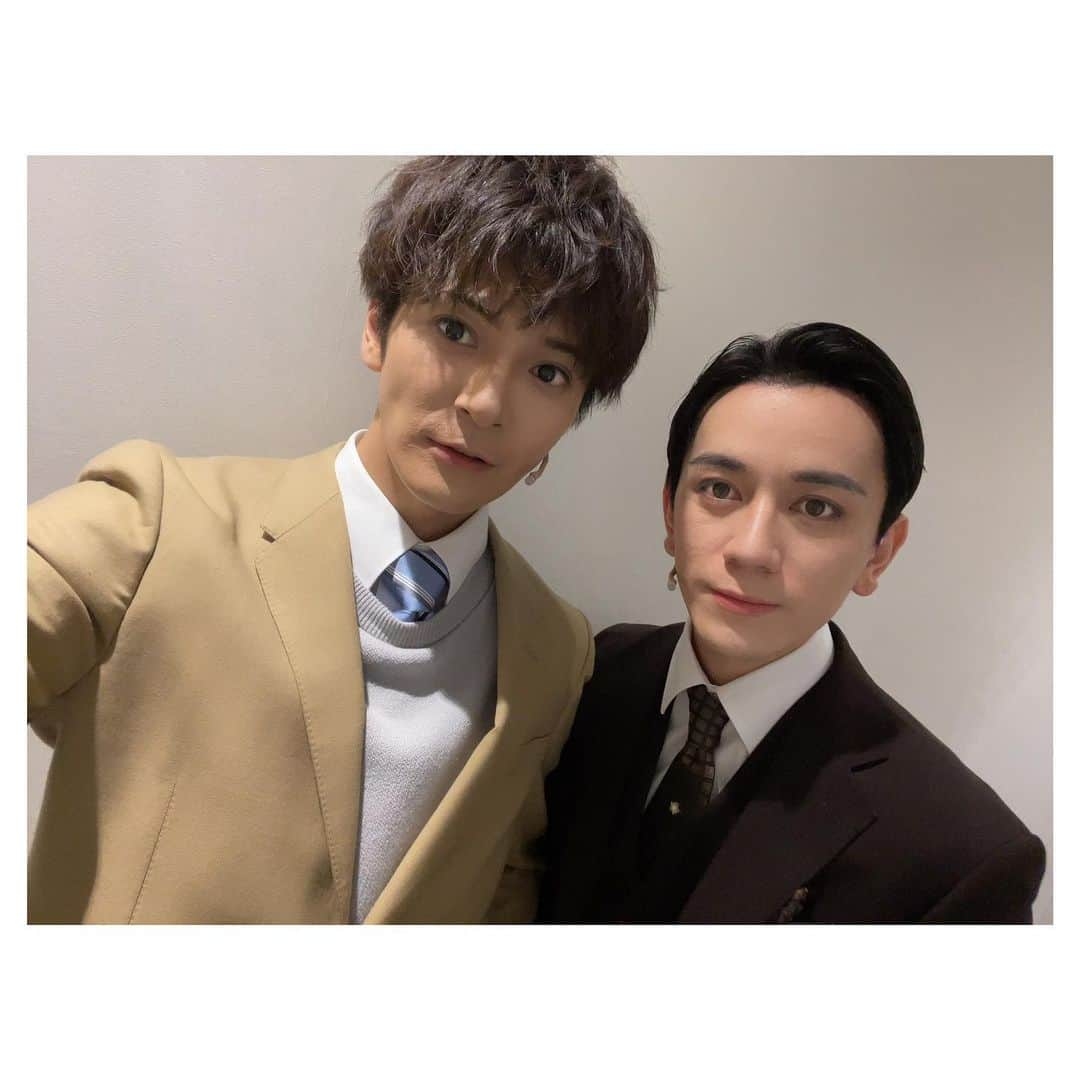 上田堪大さんのインスタグラム写真 - (上田堪大Instagram)「遅くなりましたが、、、 #ミュージカル #ヴィンチェンツォ #全17公演 #ありがとうございました #チャンジュヌ #役 #上田堪大」9月4日 11時59分 - kandai_1021