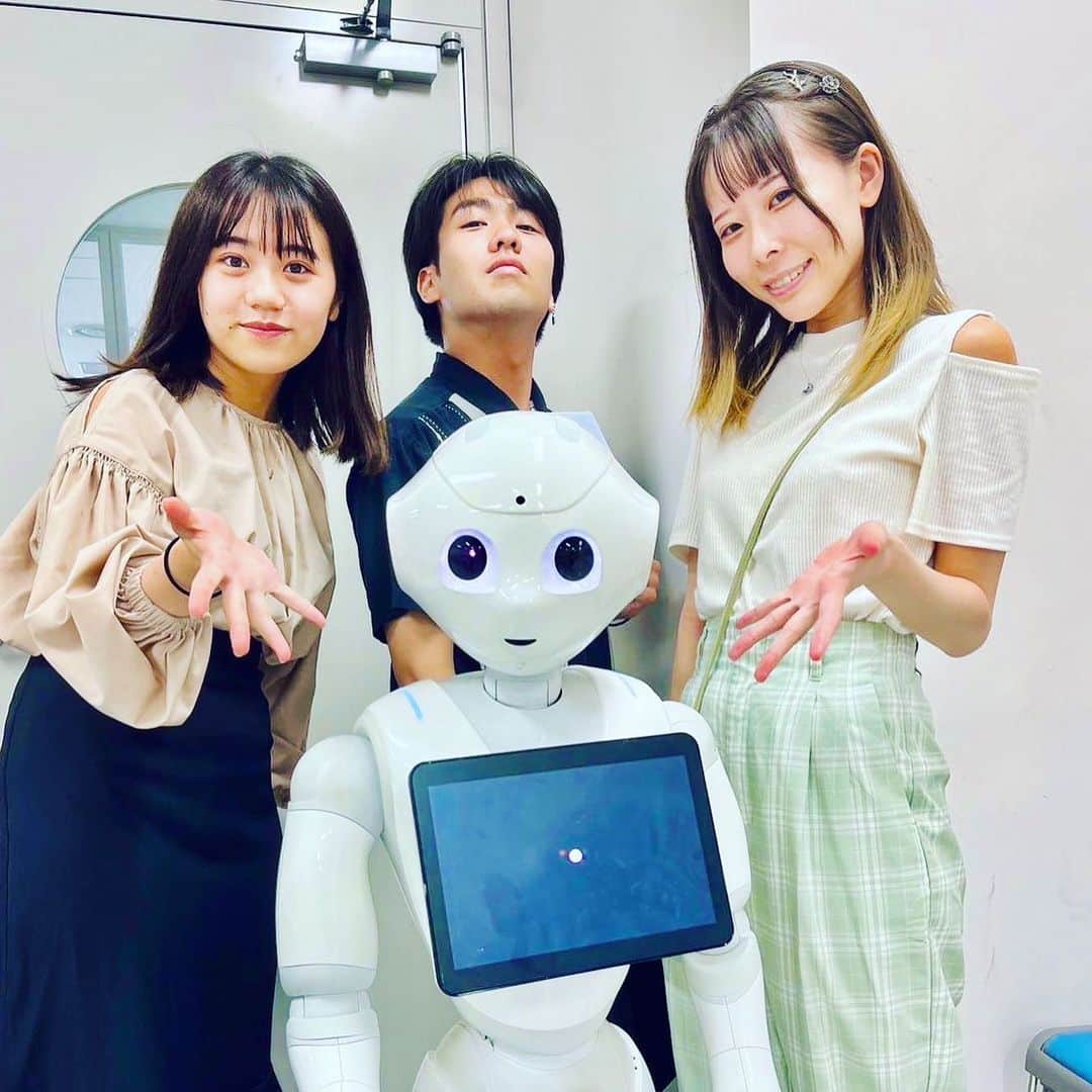 日本工学院さんのインスタグラム写真 - (日本工学院Instagram)「声優・演劇科の学生が、人間とロボットが共演する演劇に挑戦しました❗ . . 「#日本工学院」をチェック！！ 学生が投稿したリアルな日常風景を見ることができますよ！ . . #nihonkogakuin #専門学校 #日本工学院八王子専門学校 #日本工学院専門学校 #教職員投稿写真 #声優演劇科 #音響芸術科 #声優コース #若きつくりびと #芝居 #演劇 #舞台 #ミュージカル #劇団 #お芝居 #演技 #演劇好き #芝居好き #演技が好き #声優 #役者 #俳優 #女優 #舞台女優 #役者志望 #声優志望 #声優の卵」9月4日 12時05分 - nihonkogakuin