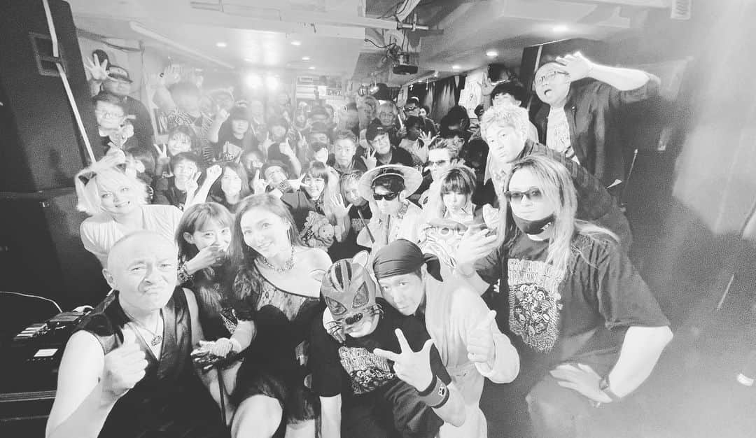 福山理子さんのインスタグラム写真 - (福山理子Instagram)「みんなありがと！！  盛り上がったね！  #ガチンコバンドクラブ #下北沢breath  #バンドマン」9月4日 14時29分 - rikofukuyama