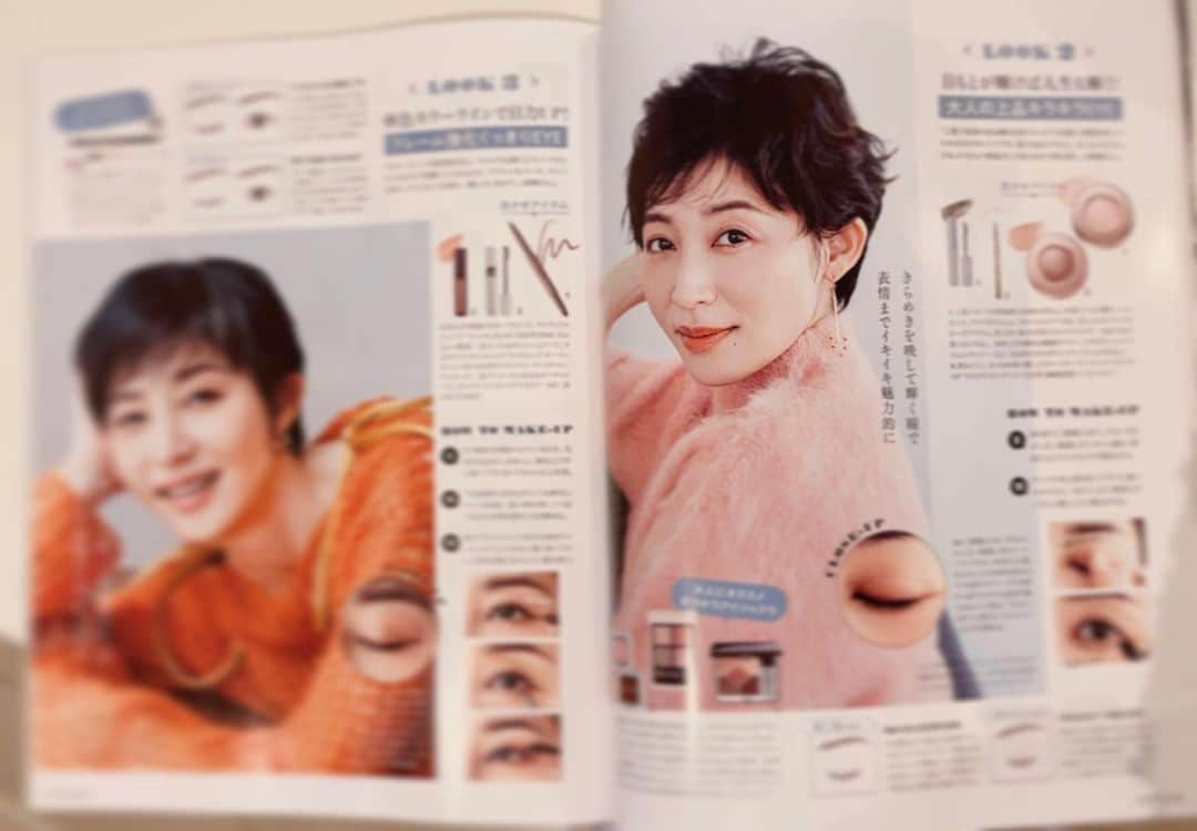 高橋里帆さんのインスタグラム写真 - (高橋里帆Instagram)「@glow_tkj  10月号 メイクページを担当させて頂きました。 年齢によるメイクの悩みを解決！ 勘違いしていた事やメイクの仕方の再認識してもらえたら嬉しいです。  私も　@glow_tkj  世代なので、あるある！と思う事がたくさんありました。 皆さんも是非ご覧下さい。  #grow#メイクページ#メイク#ヘアーメイク#メイクの悩み#高橋里帆メイク#世代#grow世代」9月4日 14時48分 - takahashi.riho