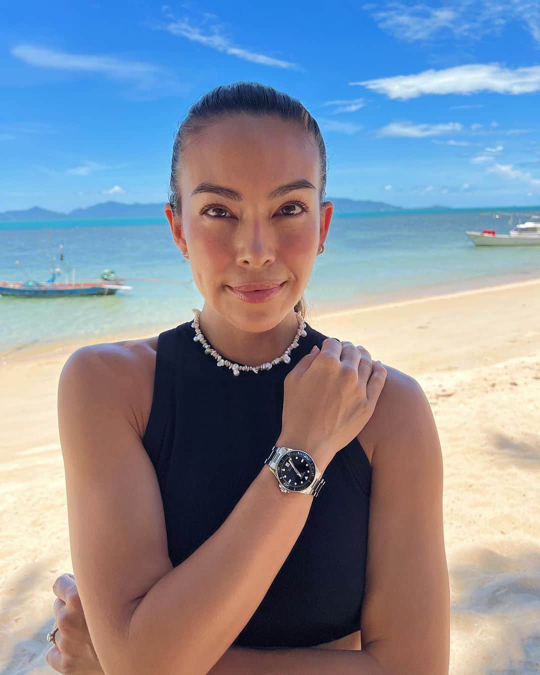 タヤ・ロジャースのインスタグラム：「In case you forgot, there is no 𝐫𝐢𝐠𝐡𝐭 time; there is just time & what you choose to do with it.   #TissotThailand #TissotSeastar」