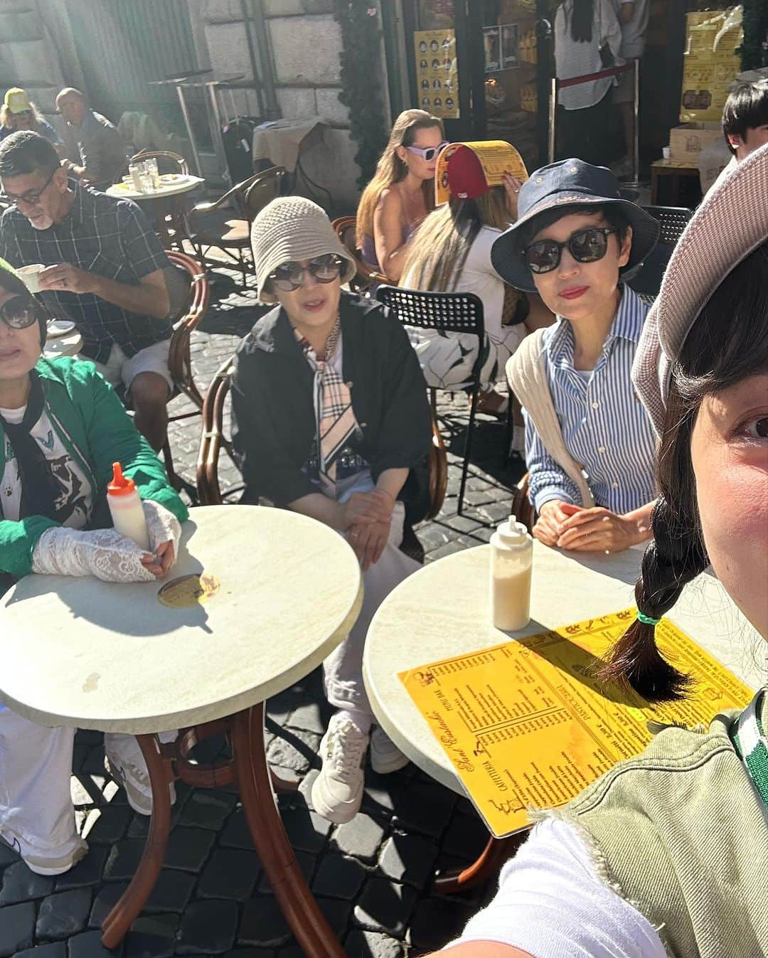 パク・ナレさんのインスタグラム写真 - (パク・ナレInstagram)「#italy #rome  환장하게 좋았던 걸어서환장속으로..」9月4日 15時28分 - wooju1025