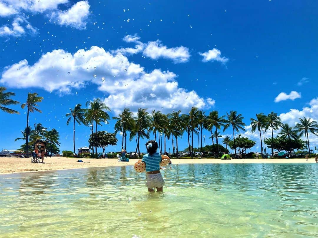 芳賀優里亜さんのインスタグラム写真 - (芳賀優里亜Instagram)「Hawaii🌈  今年も癒されてきましたぁ〜🌴🌴  去年と変わらず海ではずっと魚を追いかけてました😂😂」9月4日 15時32分 - yuria_haga