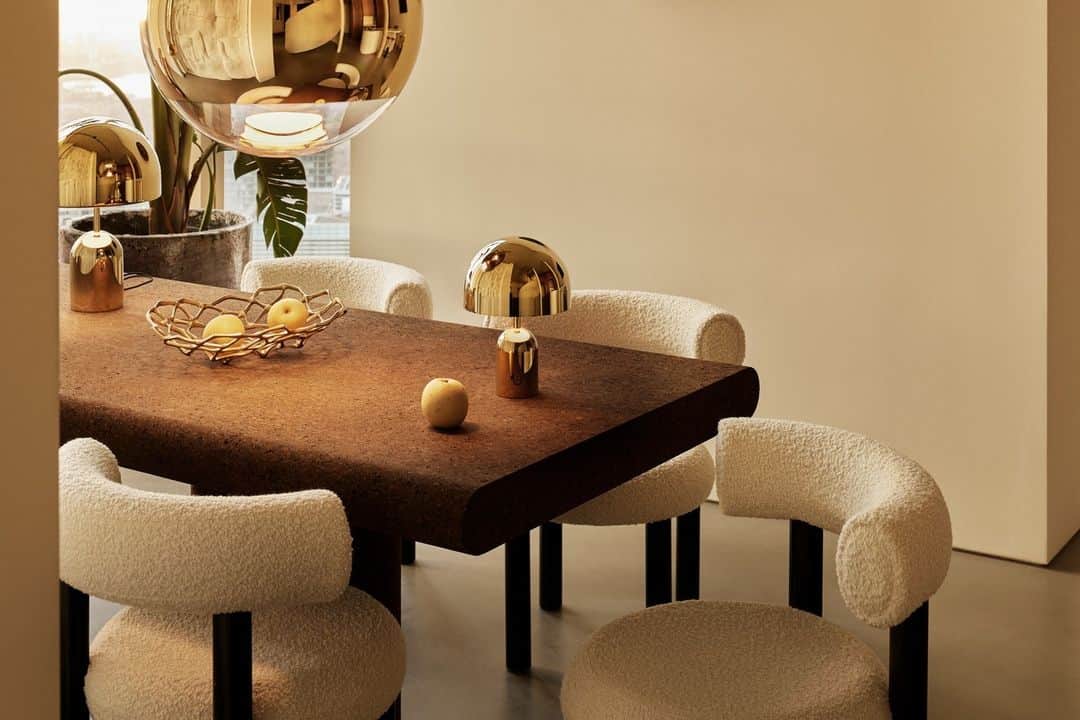 トム ディクソンのインスタグラム：「Illuminate your dining space with our MIRROR BALL Pendant and BELL Portable in Gold.⁠ ⁠ @designresearchstudio⁠ @petenavey⁠ #OneParkDrive」